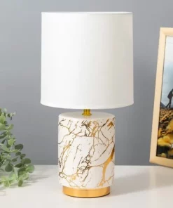 Lampe de Table Cylindrique Dorée avec Abat-jour